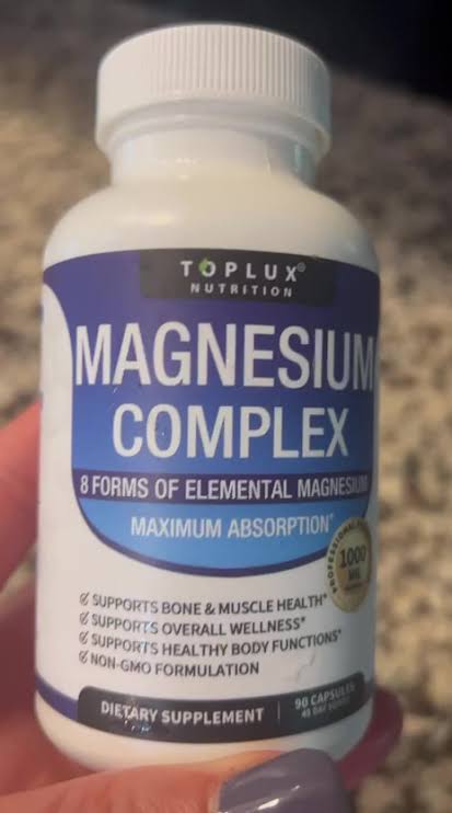 ¡Hola! Solo quería escribirles para contarles que el Magnesio Complex llegó ayer a Heredia y ya lo tomé anoche. Literalmente dormí de una manera que no recordaba en años. Fue increíble. 🙌💤